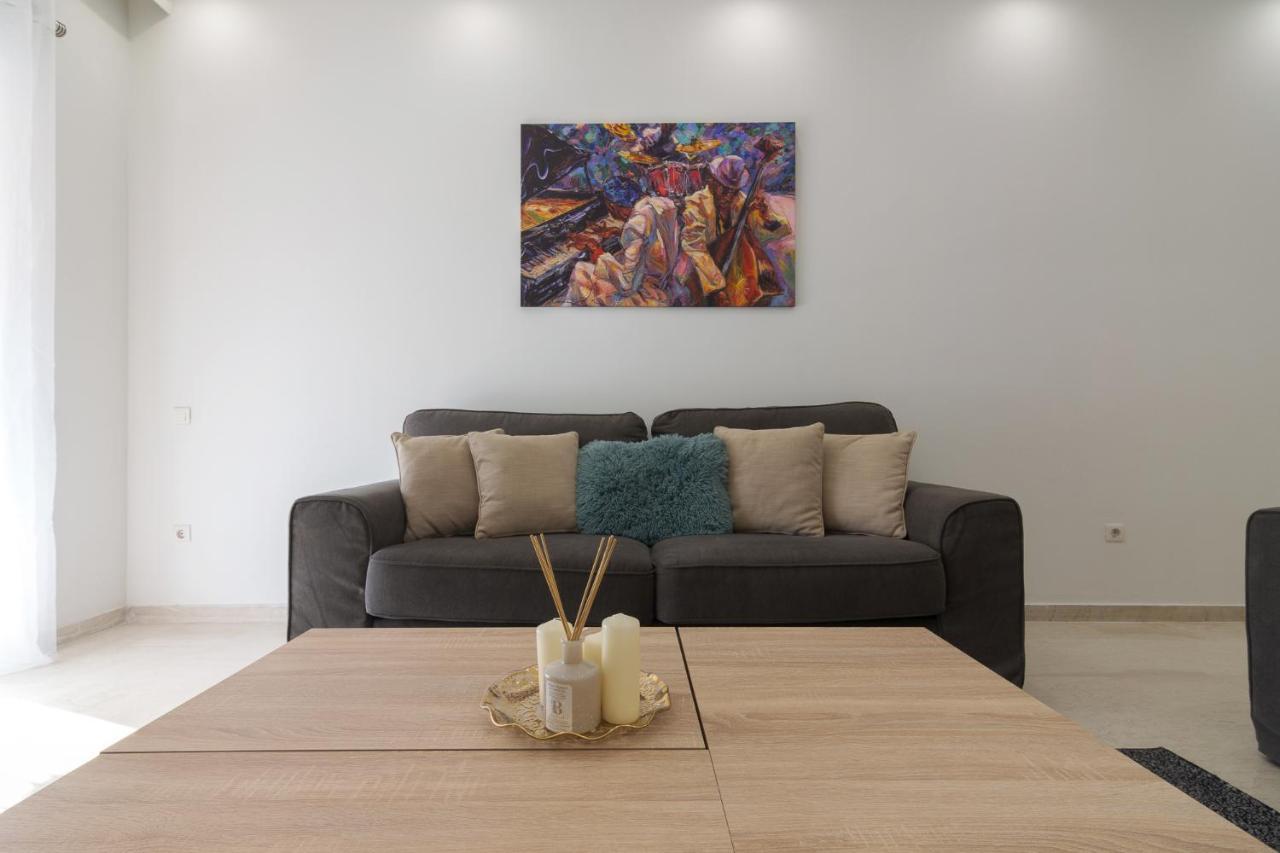 Spacious And Modern Flat For 4 Афины Экстерьер фото